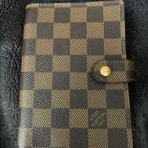 Excellent condition Louis Vuitton PM agenda